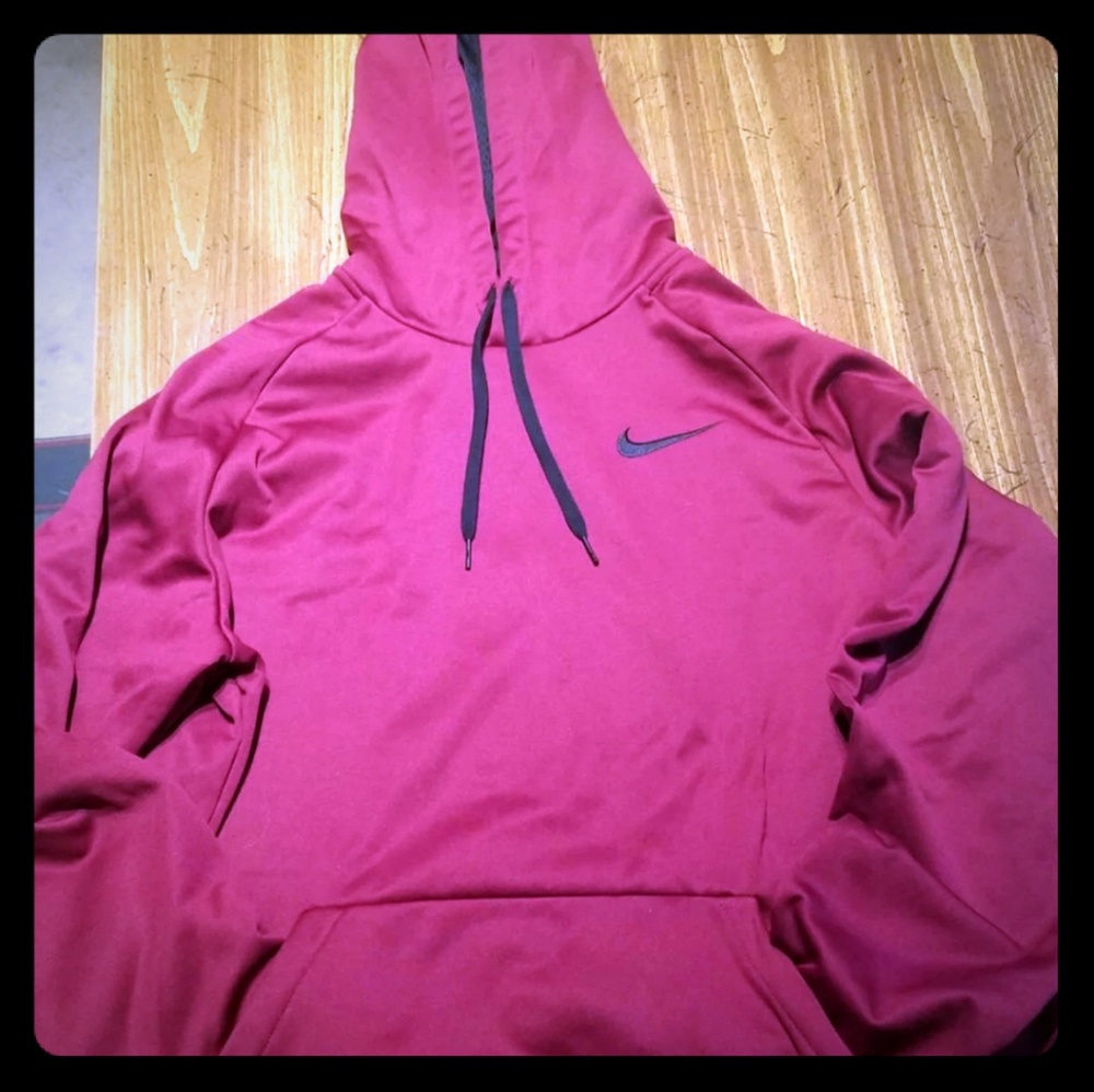 Mens Red Dri -Fit  (XL) Nike Sweatshirt